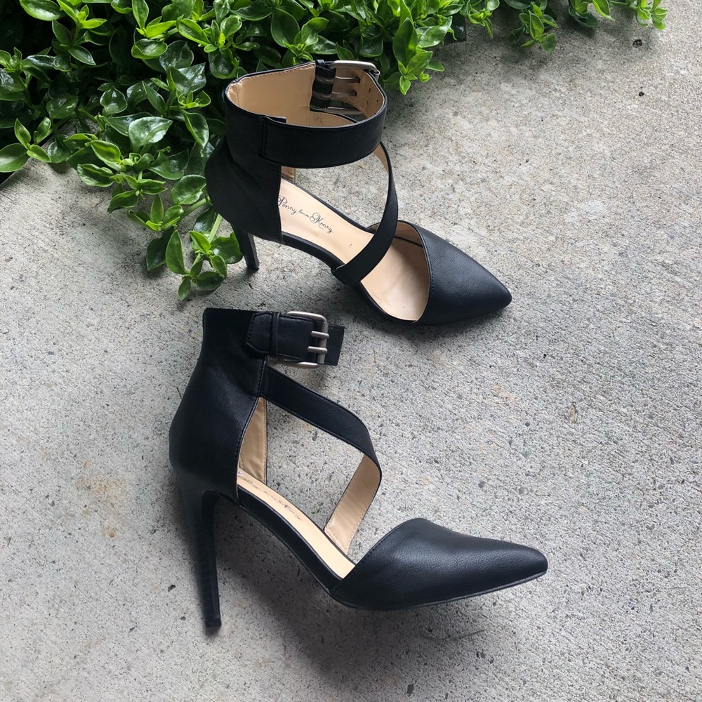 Beautiful heels!